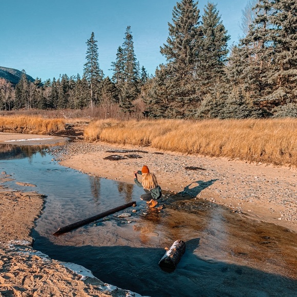 Meet your Posher, Renée - Picture 2 of 5